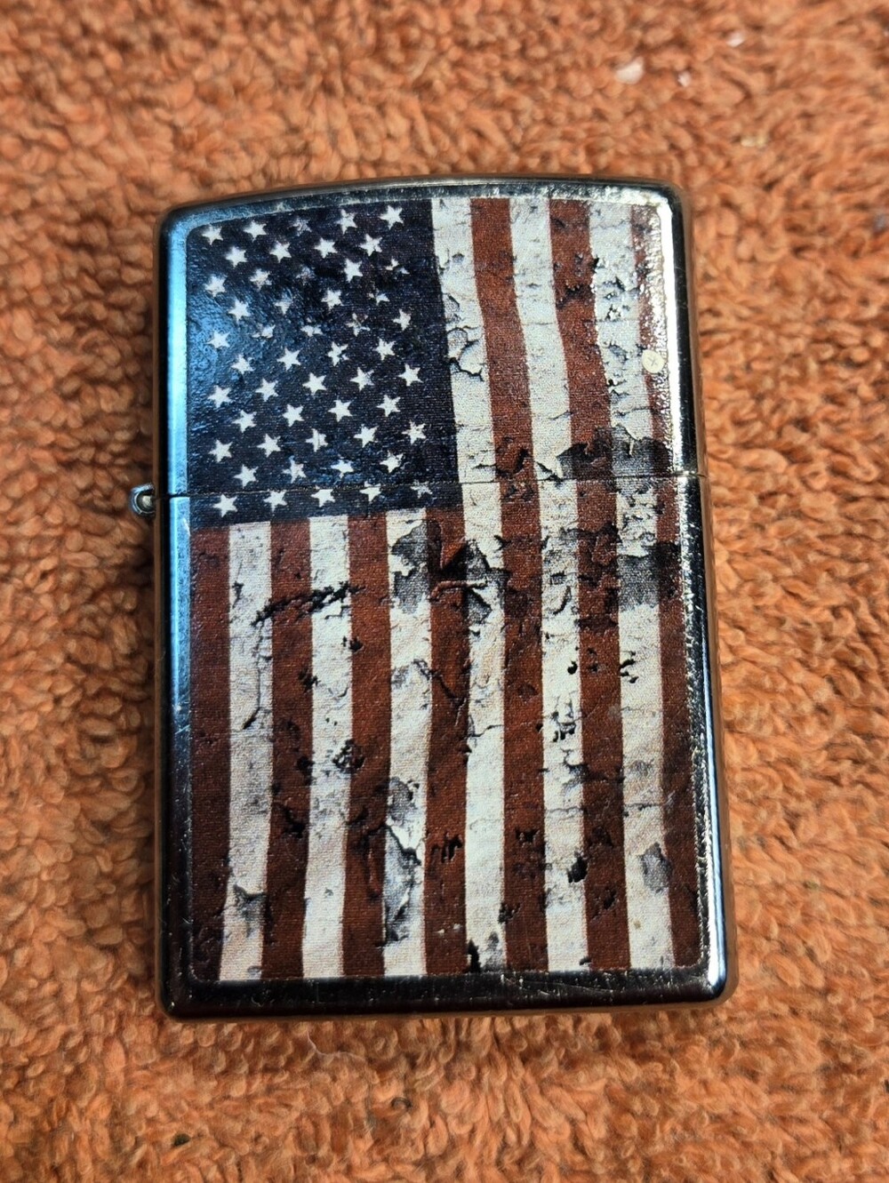 Zippo American Flag Lighter, like new never been used